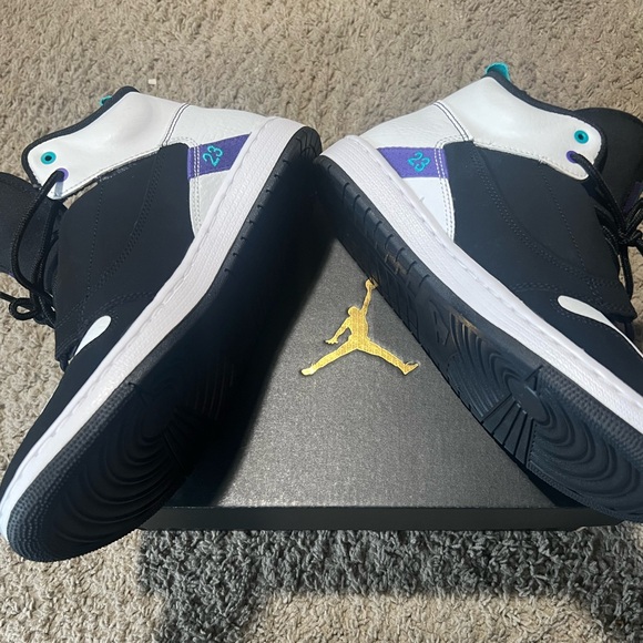 Air Jordan Fadeaway basketball shoes AO1328-035 US8, Eur 41, 26 cm - Picture 8 of 11